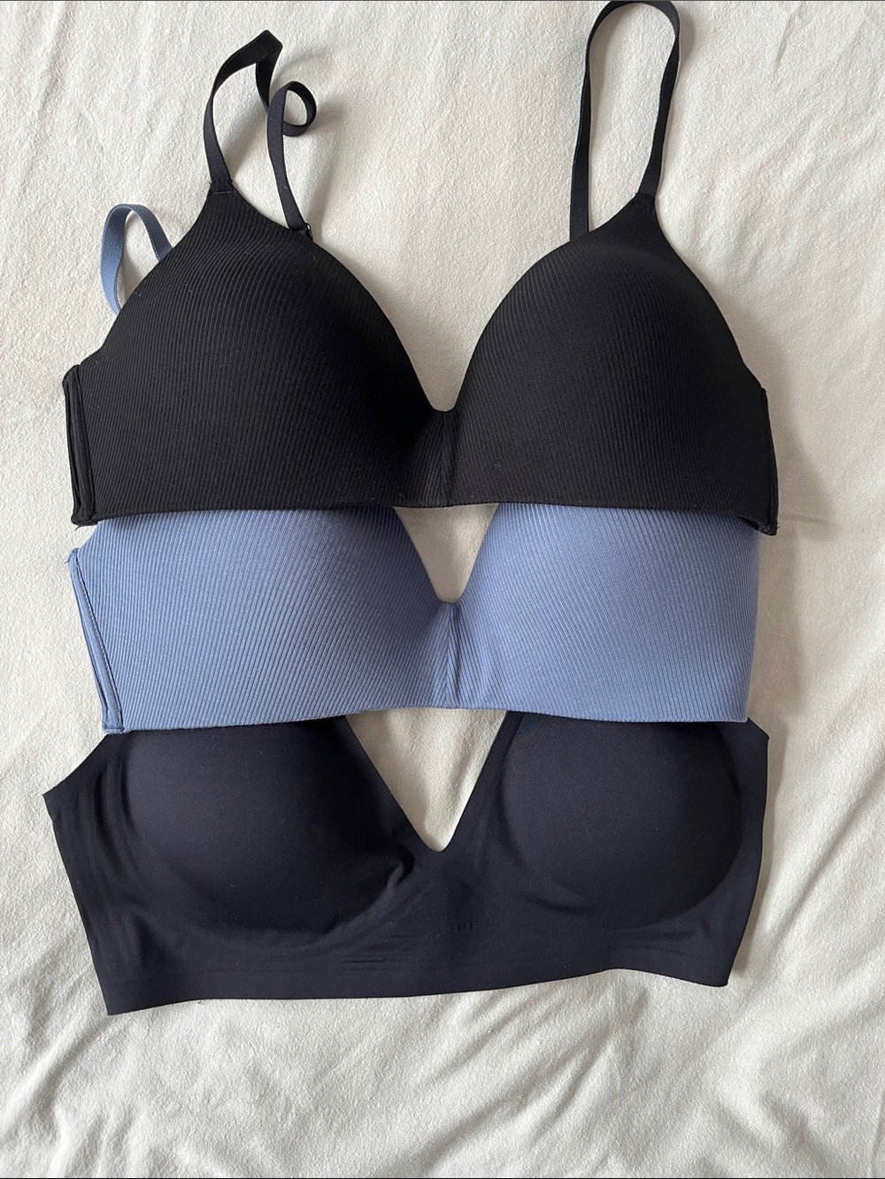 3 pairs bras (Miiyu & Splendid)